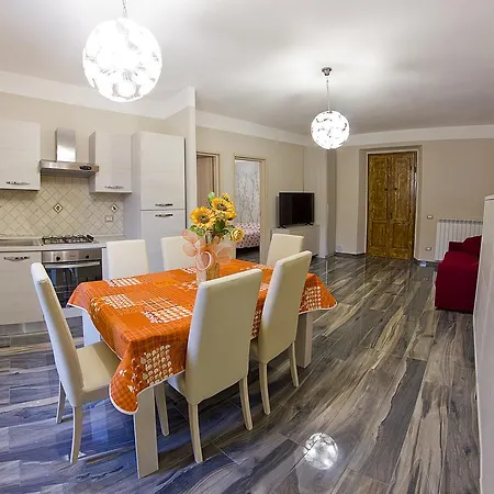 Il Merlo Verde Apartment *